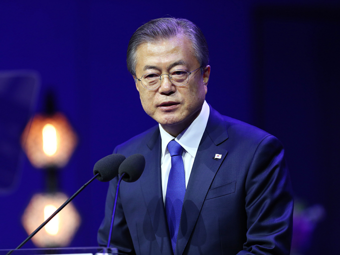 President Moon talte i Universitetsaulaen om veien videre mot varig fred og stabilitet på den koreanske halvøya. Foto: Ryan Kelly / NTB scanpix